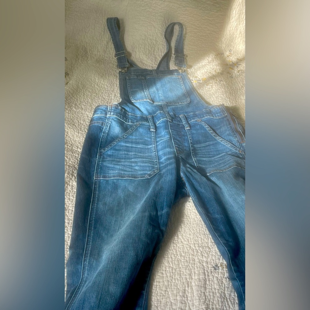 Madewell size medium overalls great condition